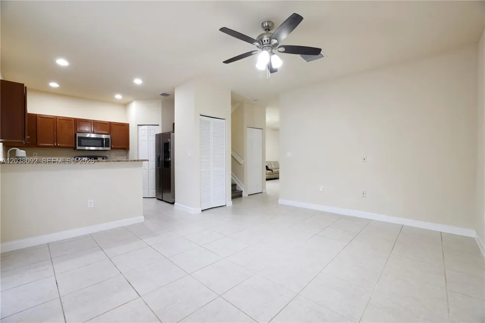 7146 SW 163rd Ave Miami, FL 33193