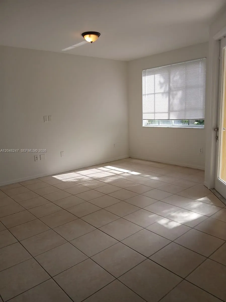 6059 SW 19th Ct #6059 North Lauderdale, FL 33068