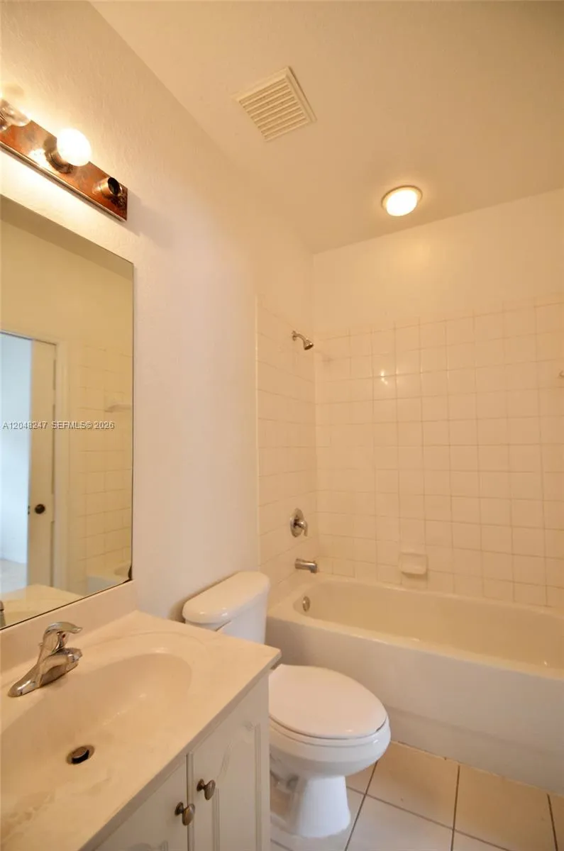 6059 SW 19th Ct #6059 North Lauderdale, FL 33068