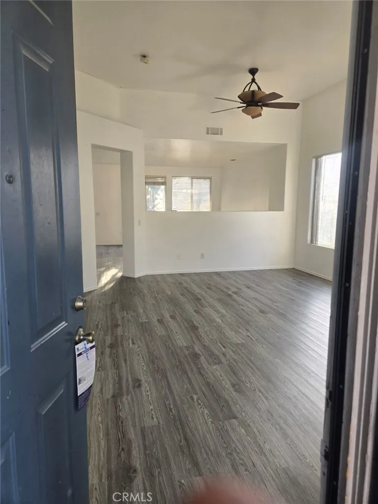 421 Steiner Hemet, CA 92544