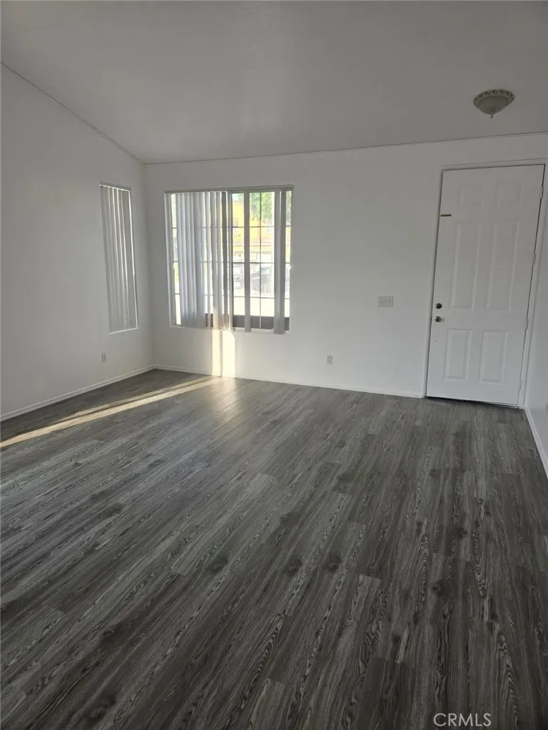 421 Steiner Hemet, CA 92544