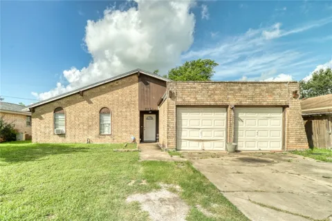 3317 Cresthill Drive