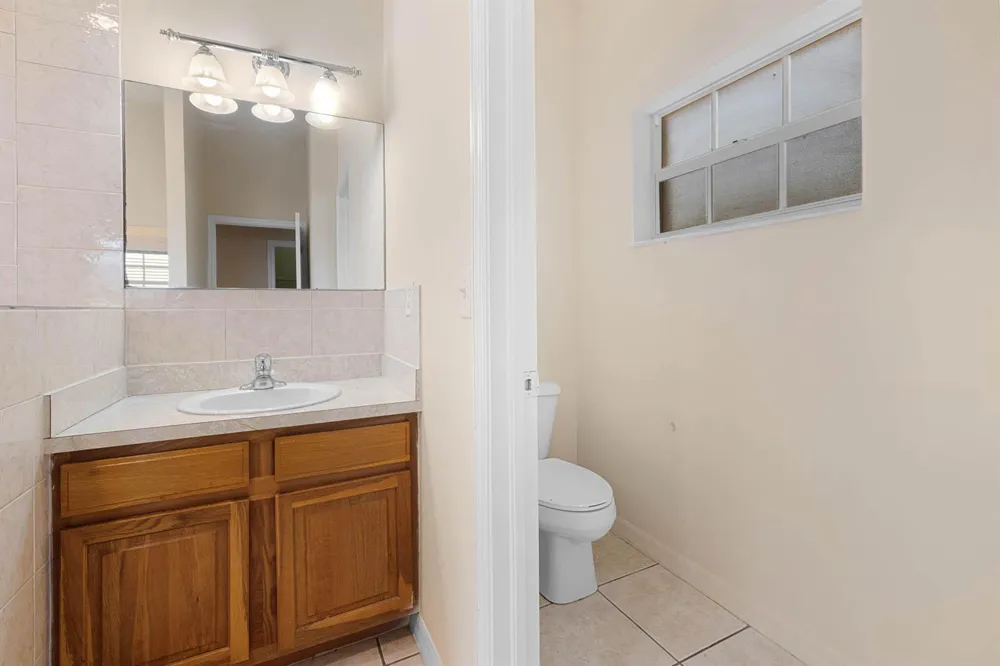 2306 NW 4th Street Okeechobee, FL 34972