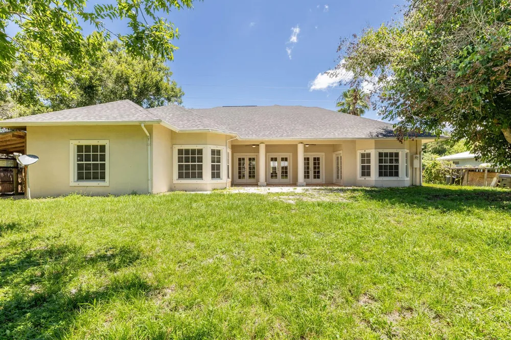 2306 NW 4th Street Okeechobee, FL 34972