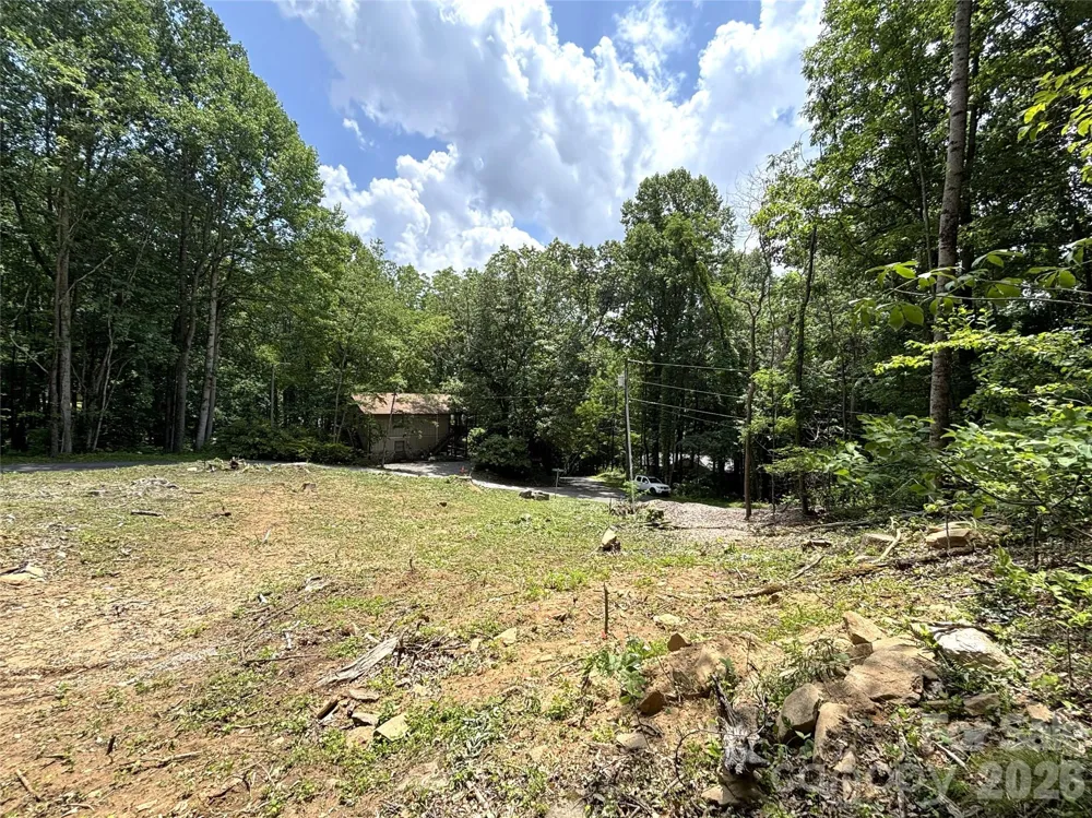 21 Club Crest Drive Maggie Valley, NC 28751