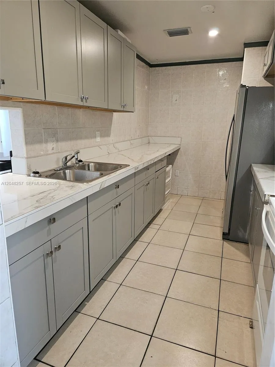 3908 NW 213th St #0 Miami Gardens, FL 33055