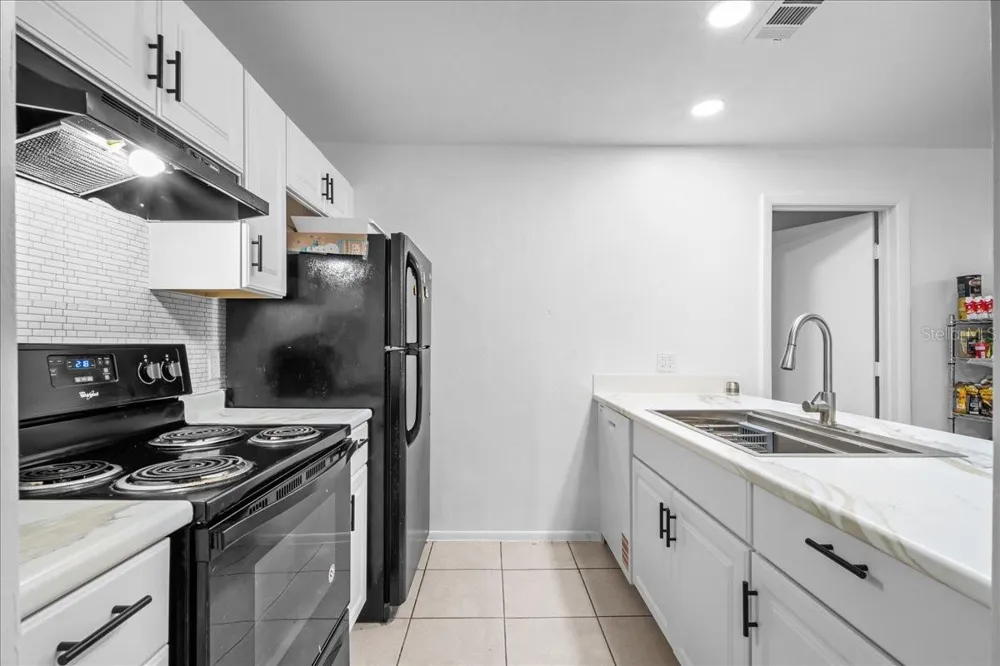 4000 SW 23RD STREET #4-305 Gainesville, FL 32608