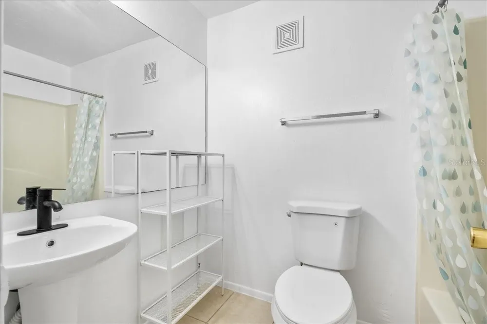 4000 SW 23RD STREET #4-305 Gainesville, FL 32608
