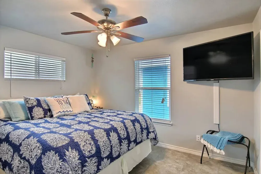 1809 Fishermans Cove Road Port Aransas, TX 78373