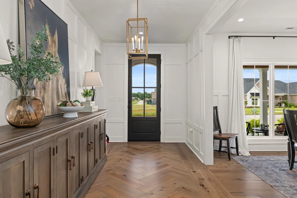 228 Chestnut Oak Dr Florence, AL 35633
