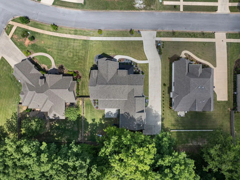 228 Chestnut Oak Dr Florence, AL 35633