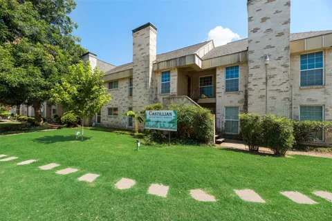 5109 Cedar Springs #105