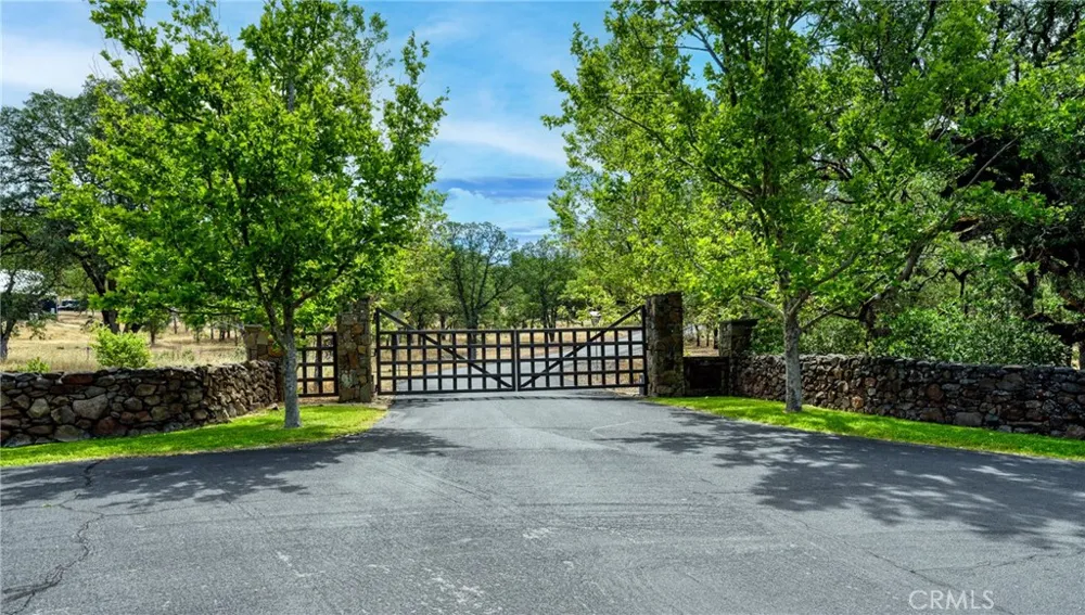 21187 Buckeye Court Middletown, CA 95461