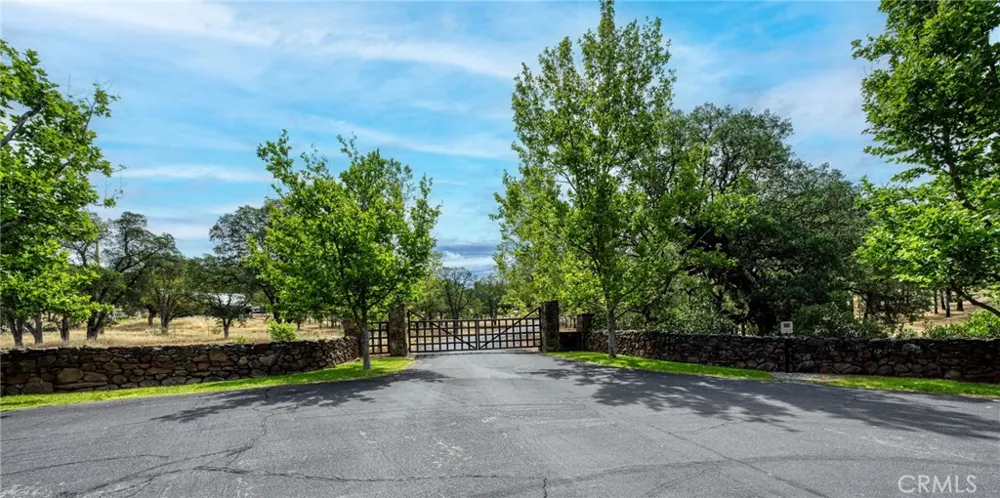 21187 Buckeye Court Middletown, CA 95461