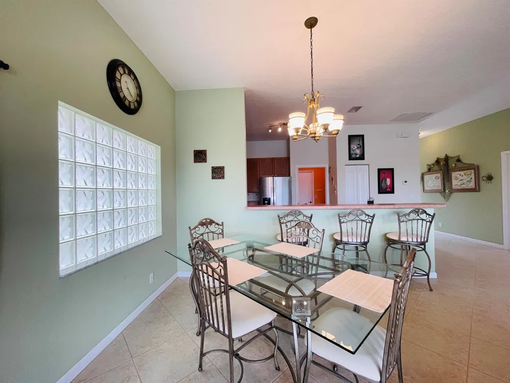 137 Canterbury Place Royal Palm Beach, FL 33414