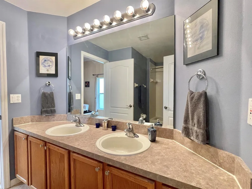 137 Canterbury Place Royal Palm Beach, FL 33414