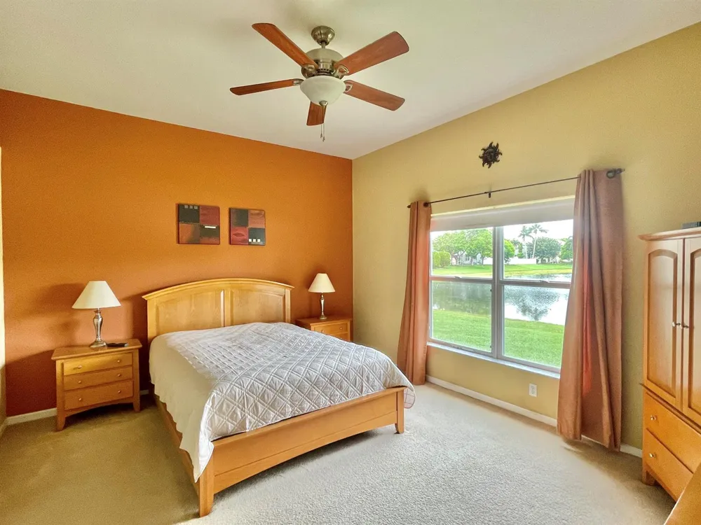 137 Canterbury Place Royal Palm Beach, FL 33414