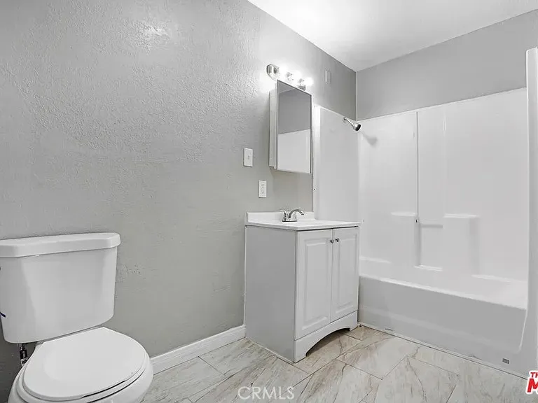 25372 Agate Barstow, CA 92311