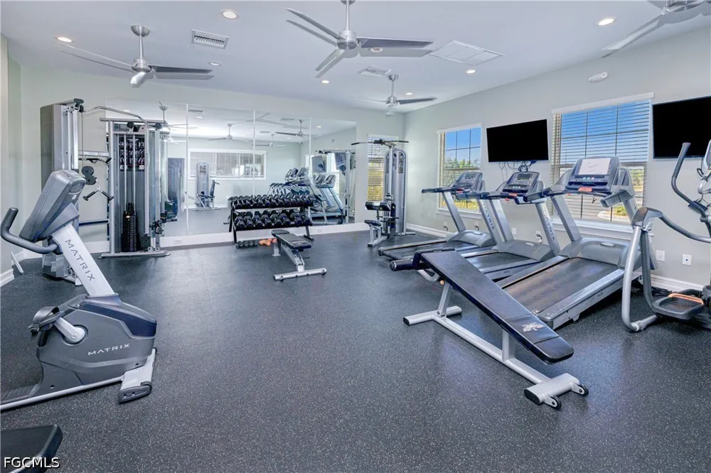 E Lenox Circle Punta Gorda, FL 33950
