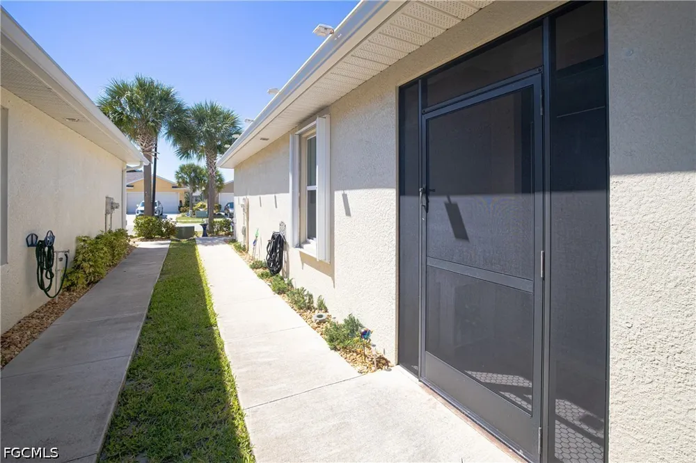 E Lenox Circle Punta Gorda, FL 33950