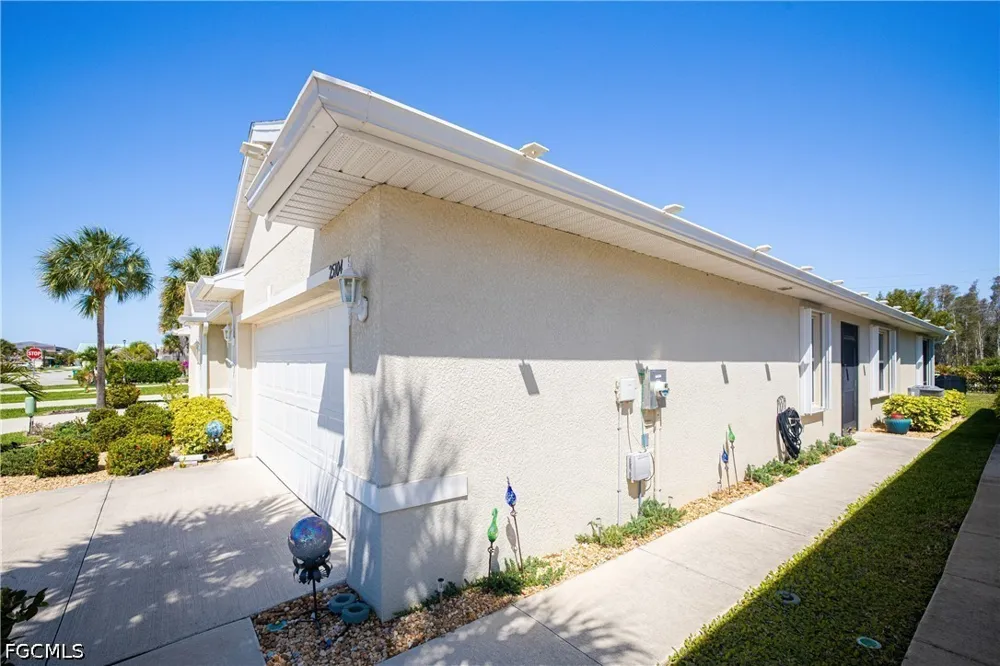 E Lenox Circle Punta Gorda, FL 33950