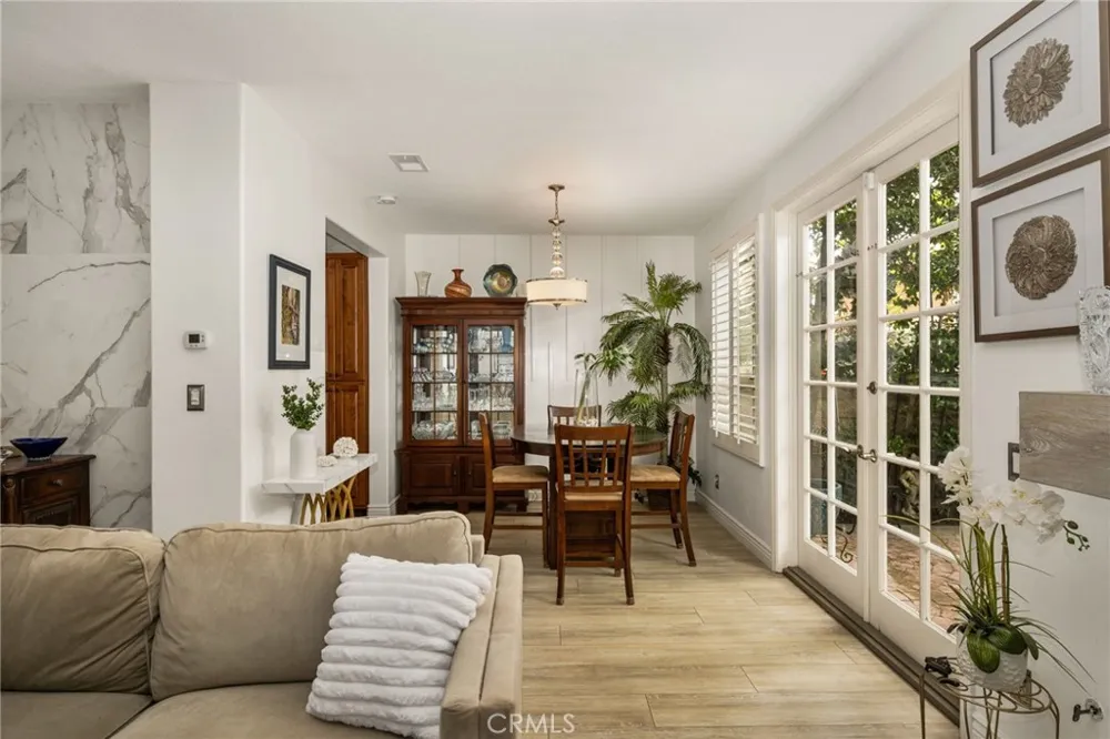 118 Matisse Aliso Viejo, CA 92656