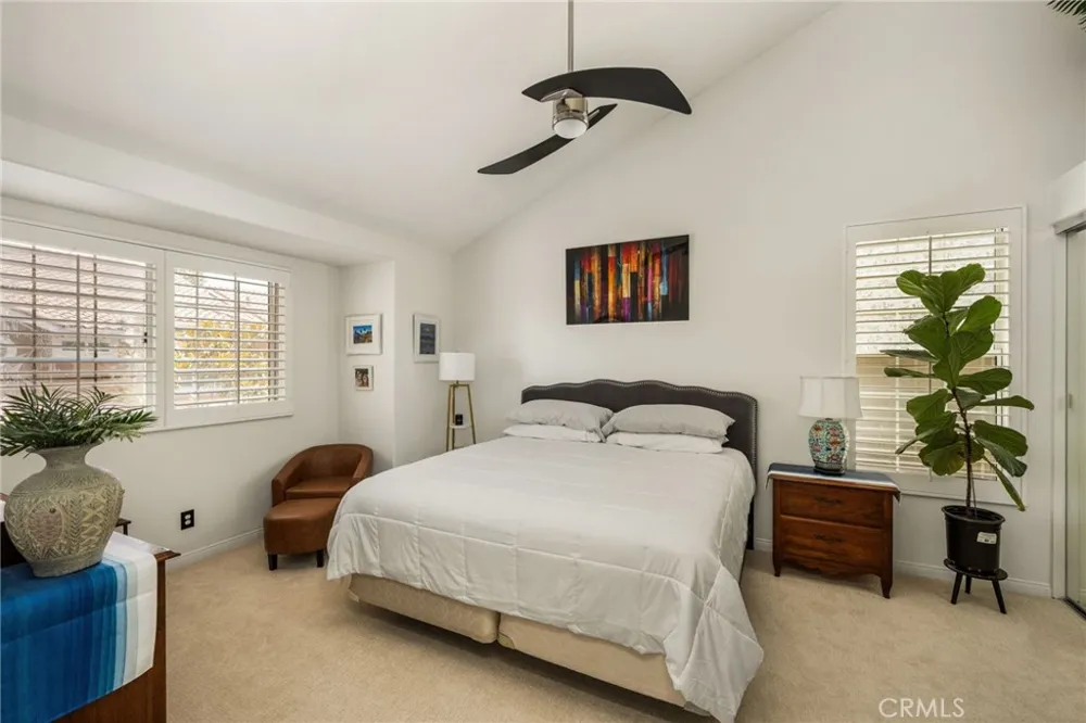 118 Matisse Aliso Viejo, CA 92656