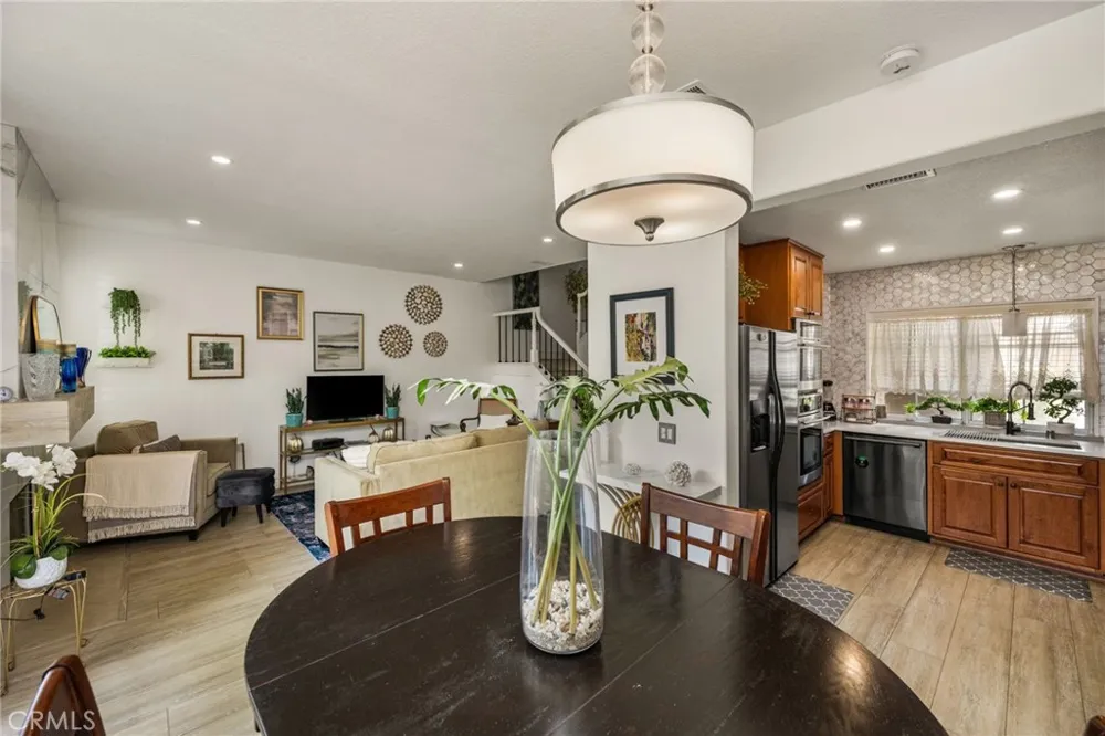 118 Matisse Aliso Viejo, CA 92656