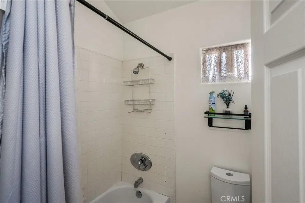 118 Matisse Aliso Viejo, CA 92656
