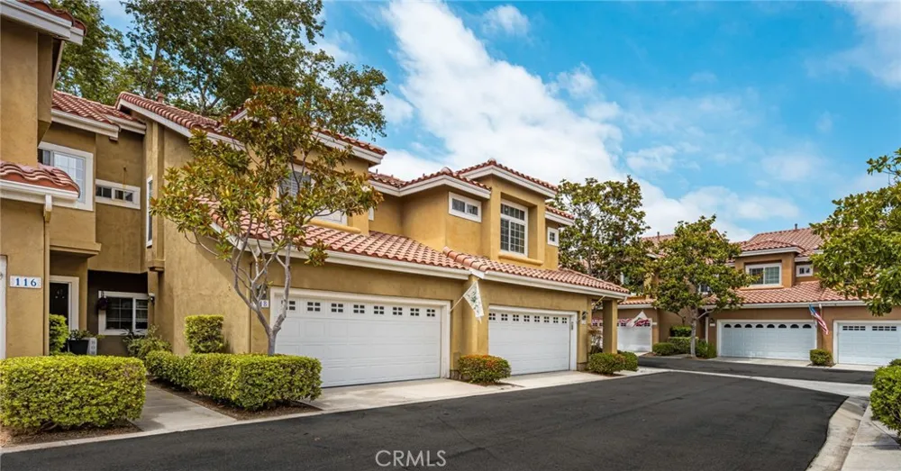 118 Matisse Aliso Viejo, CA 92656