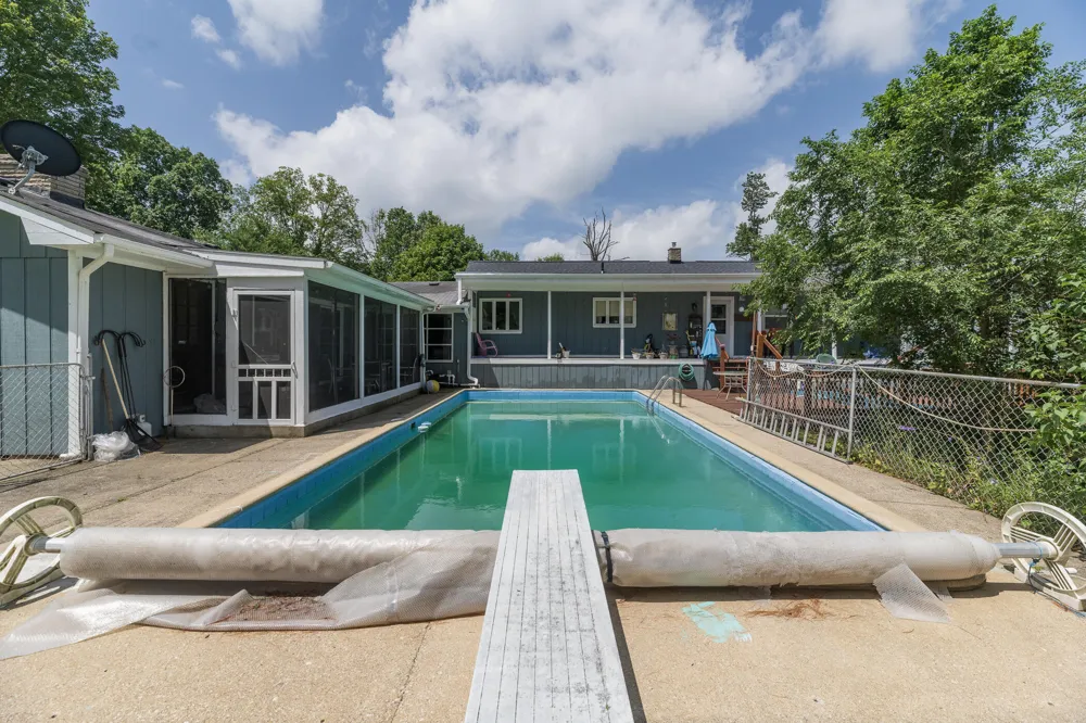 55081 Buckhorn Road Three Rivers, MI 49093