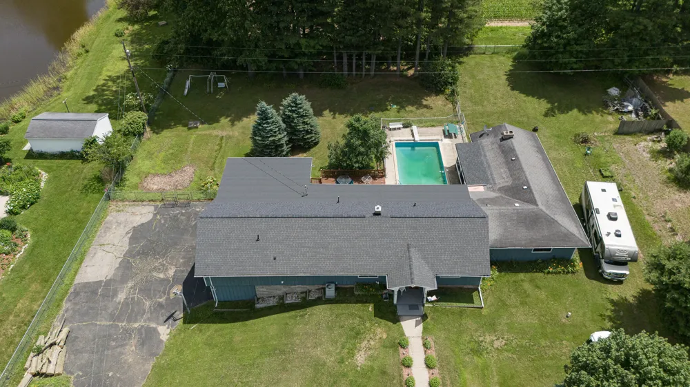 55081 Buckhorn Road Three Rivers, MI 49093