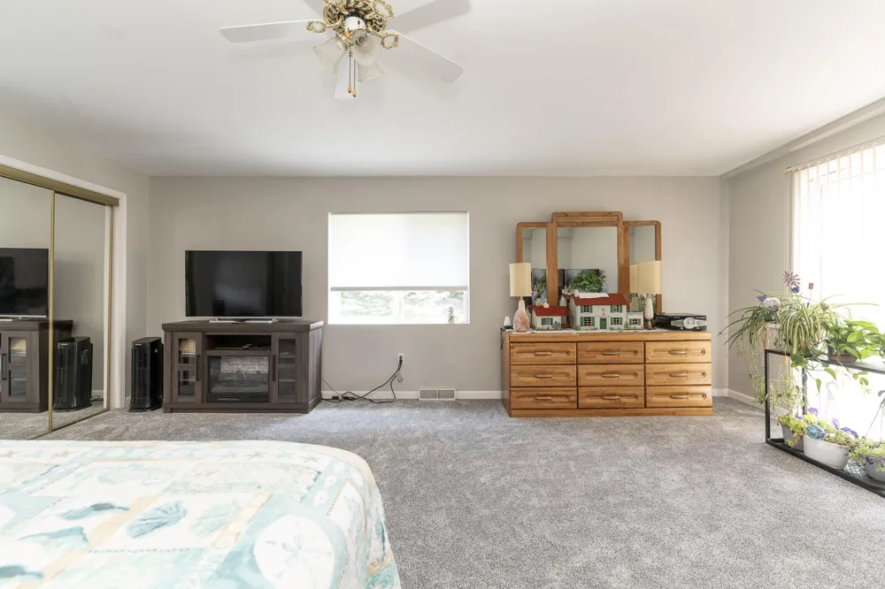 55081 Buckhorn Road Three Rivers, MI 49093