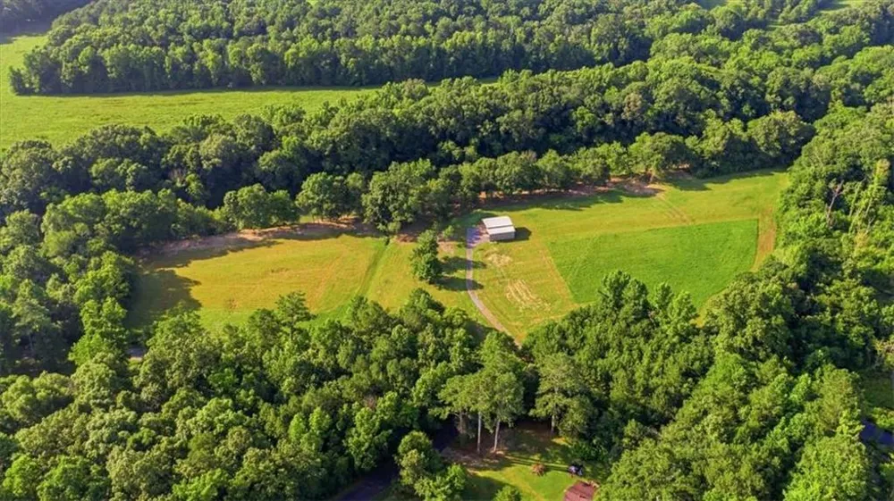353 Ridgewood Circle Summerville, GA 30747