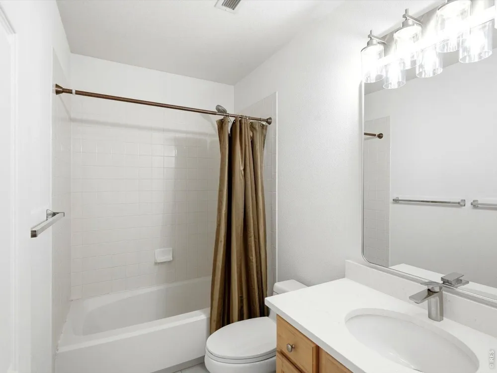 2013 S Fork Drive Lafayette, CO 80026