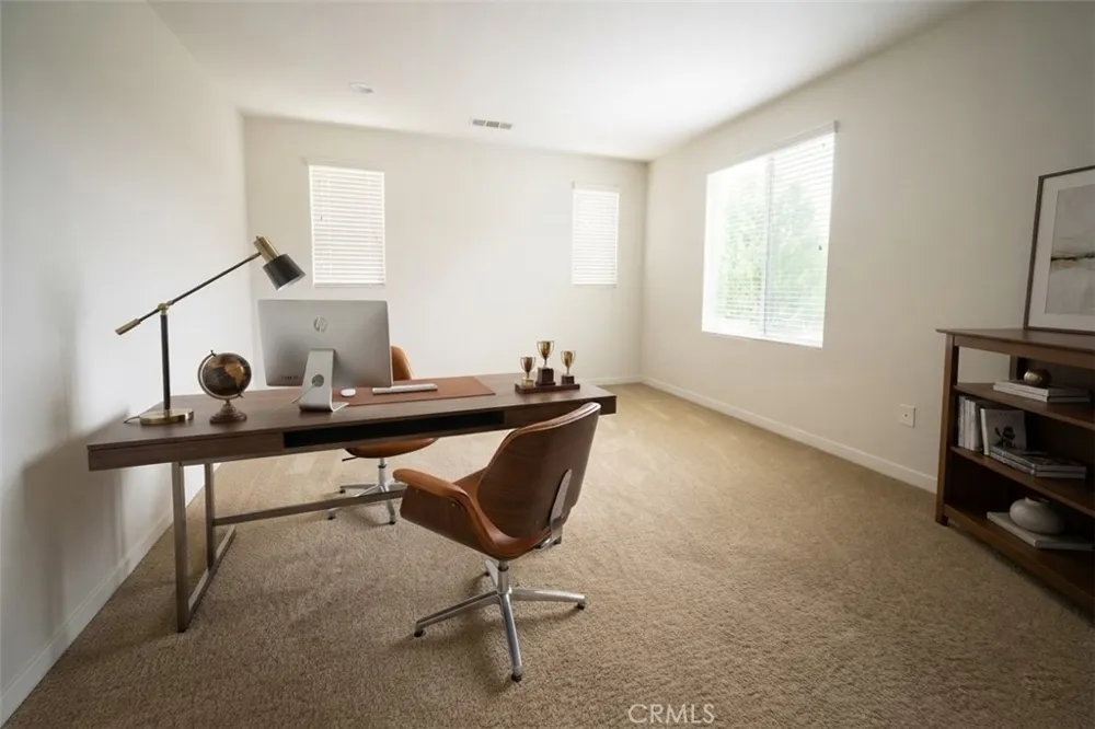 820 E Ruby Lace Azusa, CA 91702