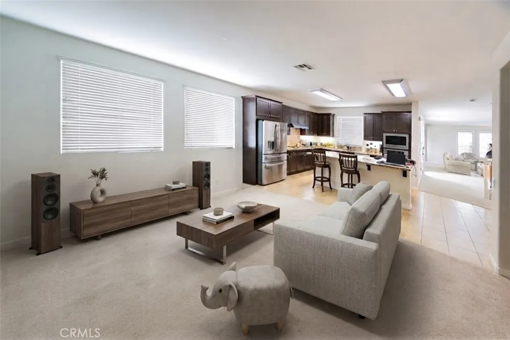 820 E Ruby Lace Azusa, CA 91702