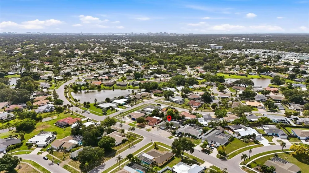 1833 OAK VIEW DRIVE Sarasota, FL 34232