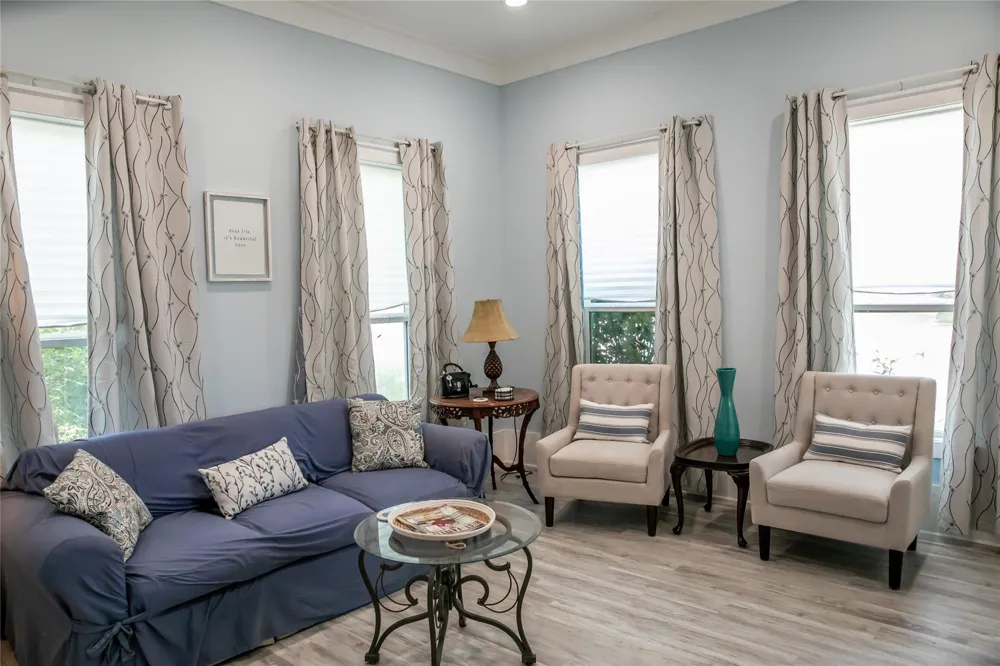 637 Washington Street La Grange, TX 78945