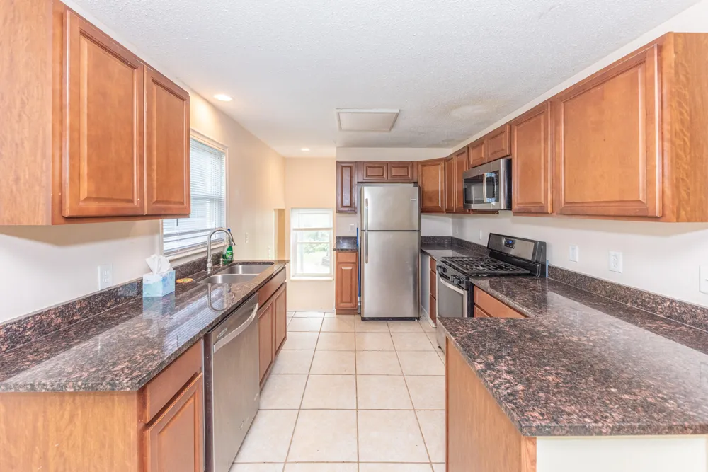 6637 Hitchingham Road Ypsilanti, MI 48197
