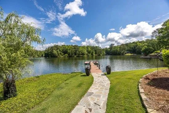 219 Broken Rock Road Hamilton, GA 31811