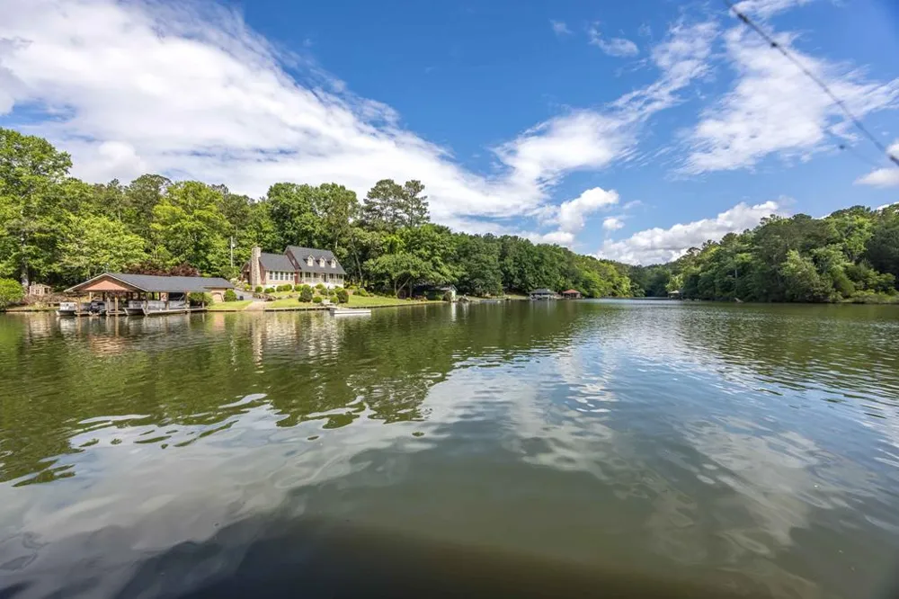 219 Broken Rock Road Hamilton, GA 31811