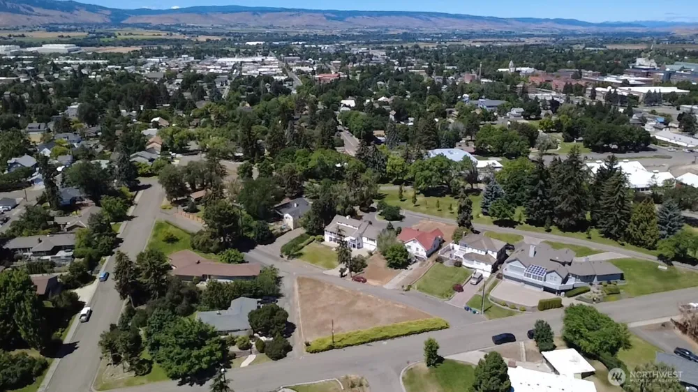 409 Alder Street Ellensburg, WA 98926