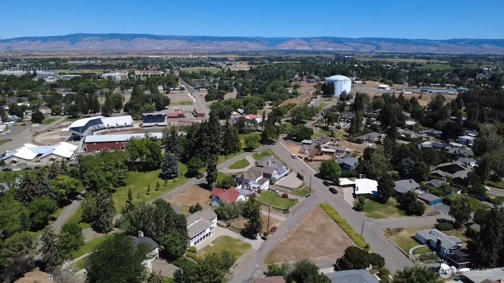 409 Alder Street Ellensburg, WA 98926