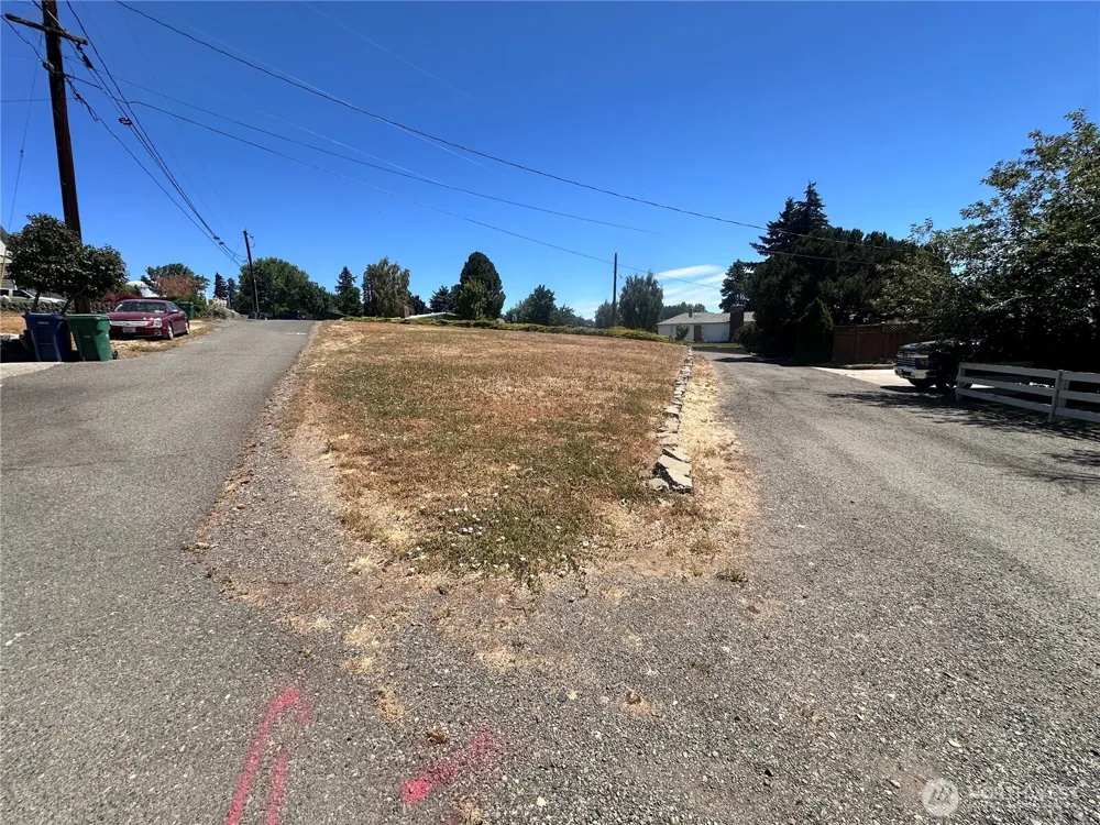 409 Alder Street Ellensburg, WA 98926