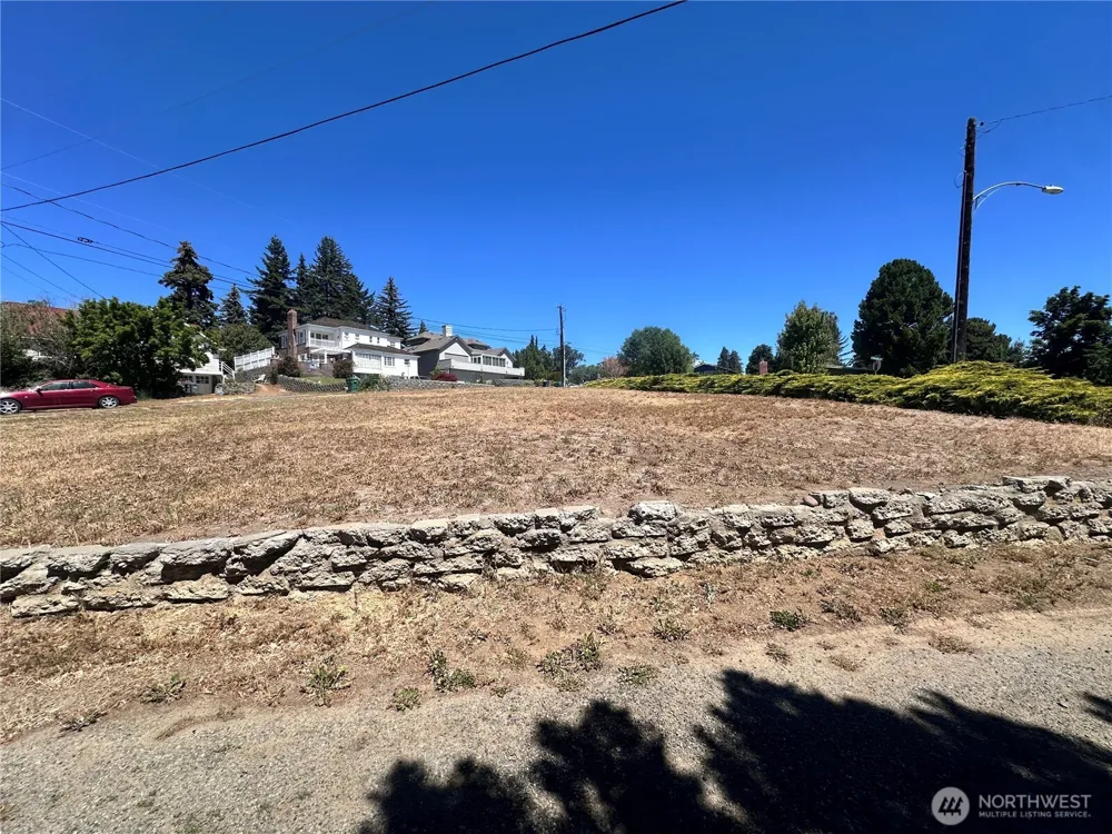 409 Alder Street Ellensburg, WA 98926