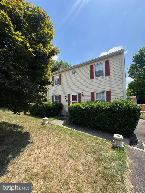 100 GREENBRIER TERRACE