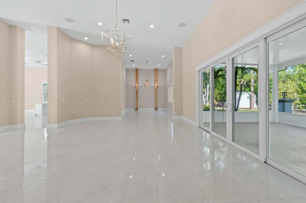 15503 Temple Boulevard Loxahatchee, FL 33470