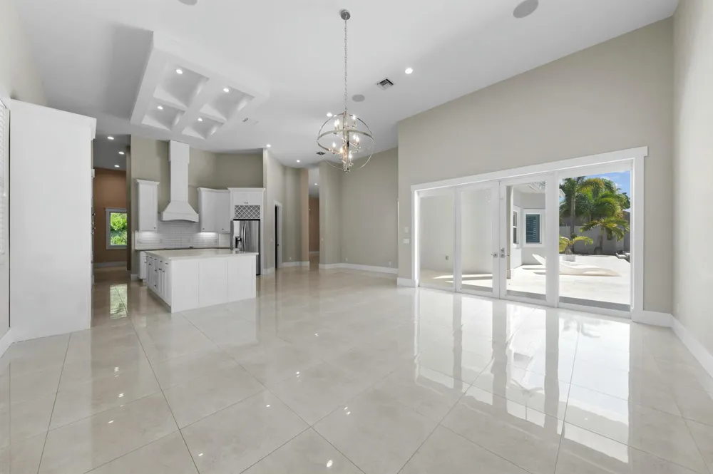 15503 Temple Boulevard Loxahatchee, FL 33470
