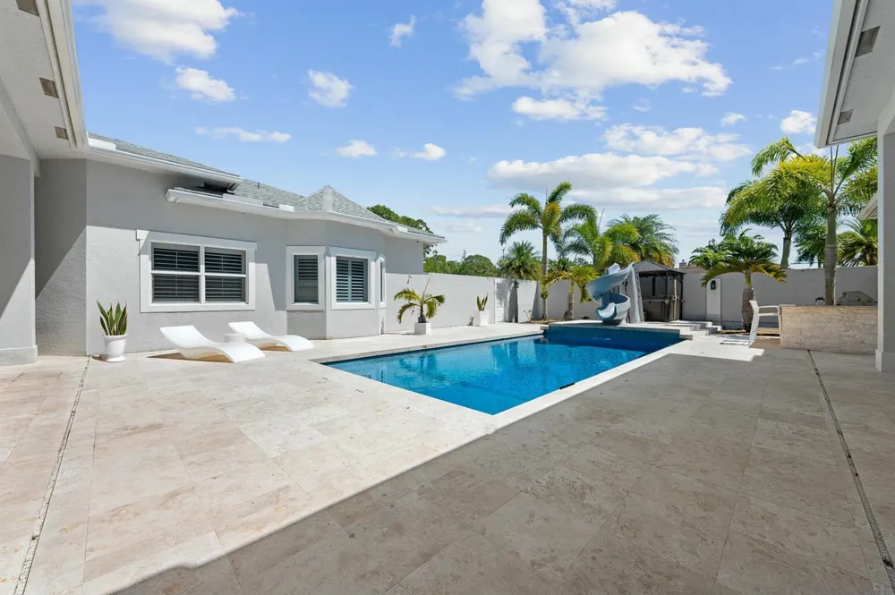 15503 Temple Boulevard Loxahatchee, FL 33470